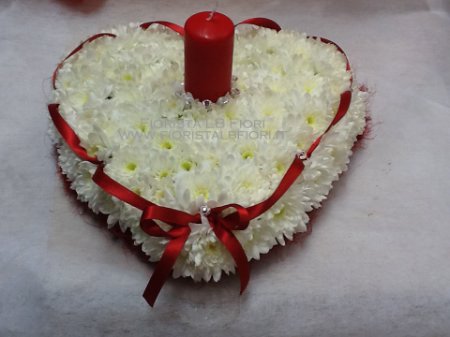 Cuore fiori Bianchi