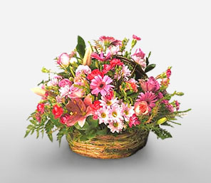 Composizione di fiori in cesto - Basket arrangement flowers