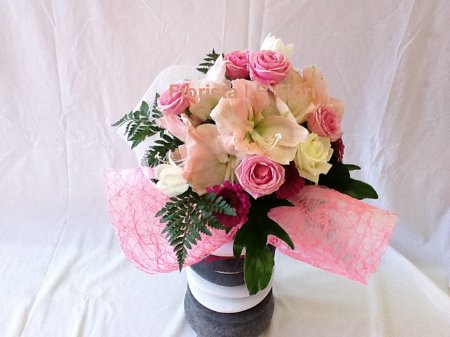 BOUQUET CON AMARYLLIS SFUMATURE ROSA