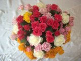 Consegna rose colori assortiti a domicilio - Bouquet di Rose a stelo medio colori assortiti