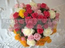 BOUQUET DI ROSE A GAMGO MEDIO