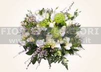 Bouquet di fiori misti bianchi